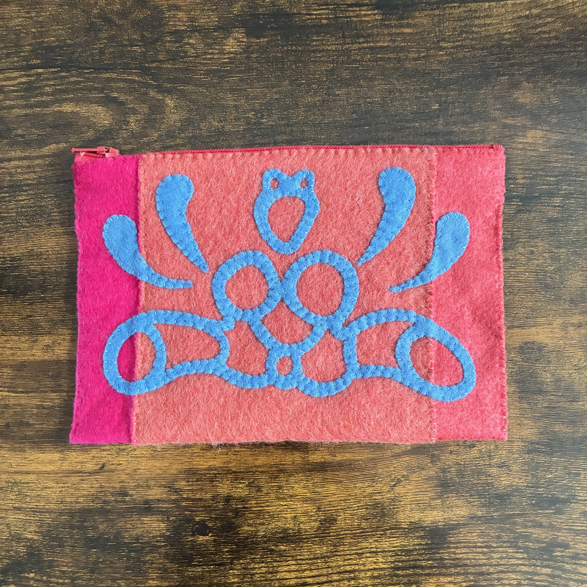Hand Felted Zippered Pouch: Hand Sewn in New Jersey - thespinninghand
