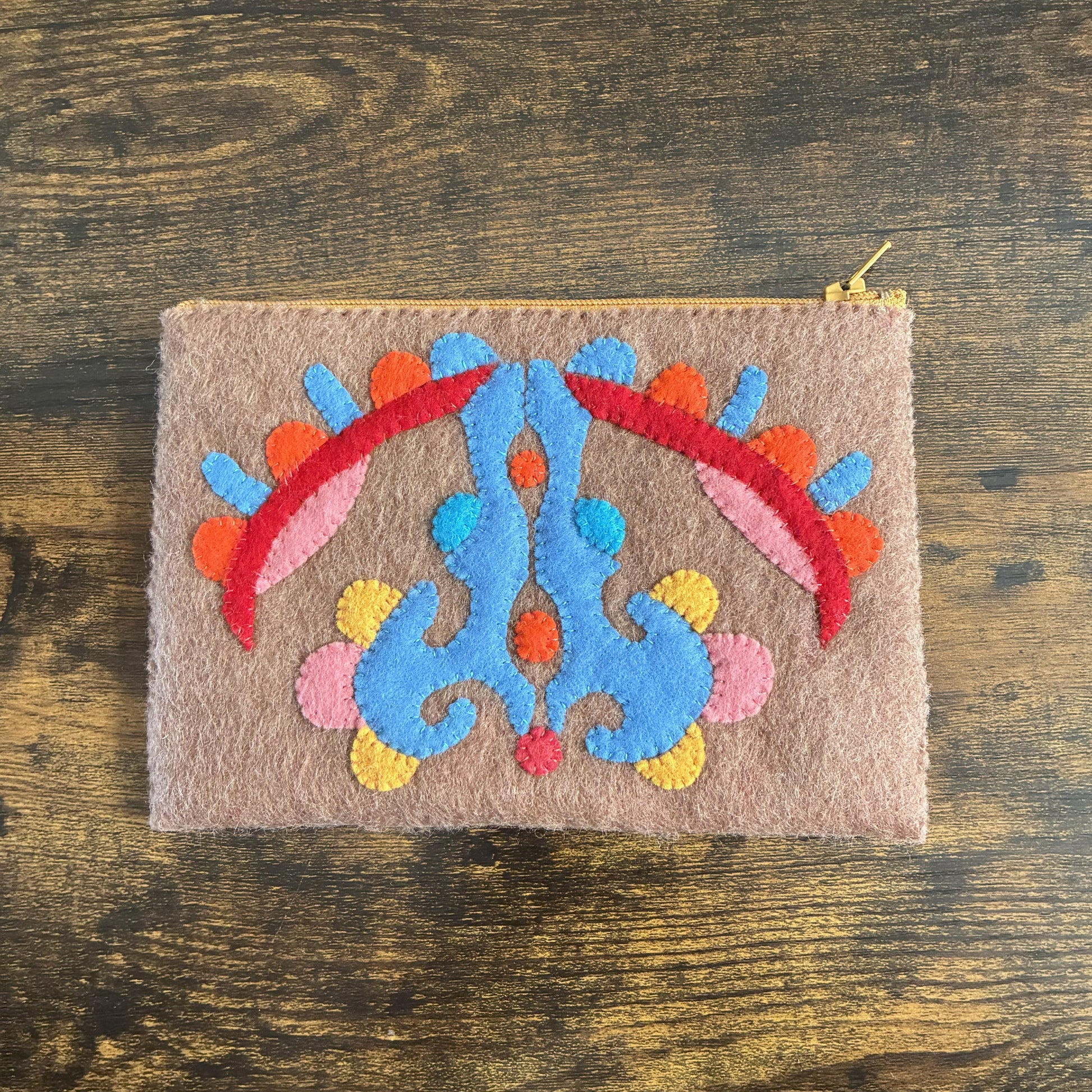 Hand Felted Zippered Pouch: Hand Sewn in New Jersey - thespinninghand