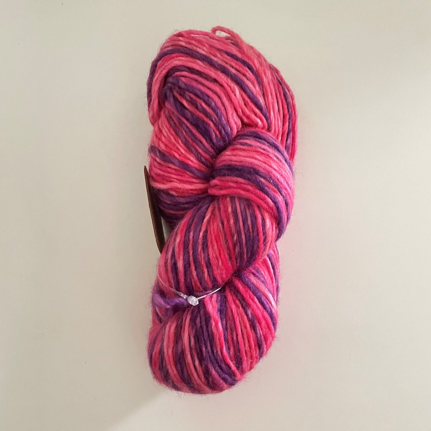 Araucania Sayi yarn - hand painted, machine washable wool - color 1005 Santa Rosa
