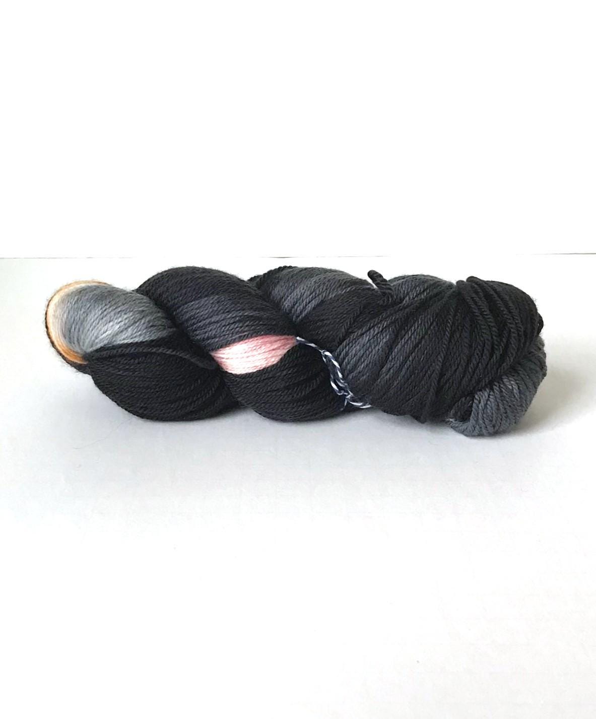 Two Sweets Sport - color 521 Licorice Mix 1 - pure superwash merino