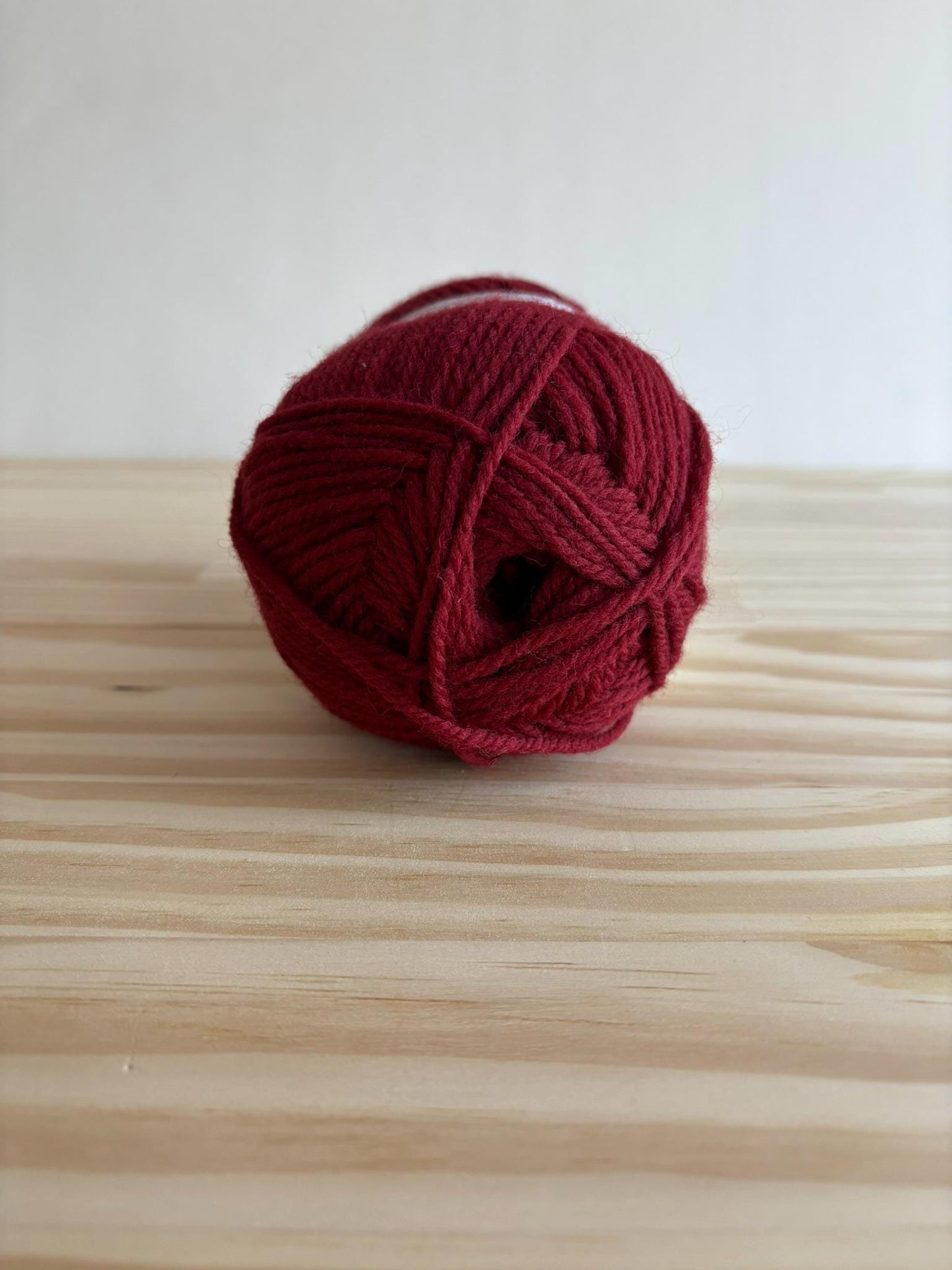 Red wine Brown Sheep Nature Spun worsted weight wool - 200 Bordeaux