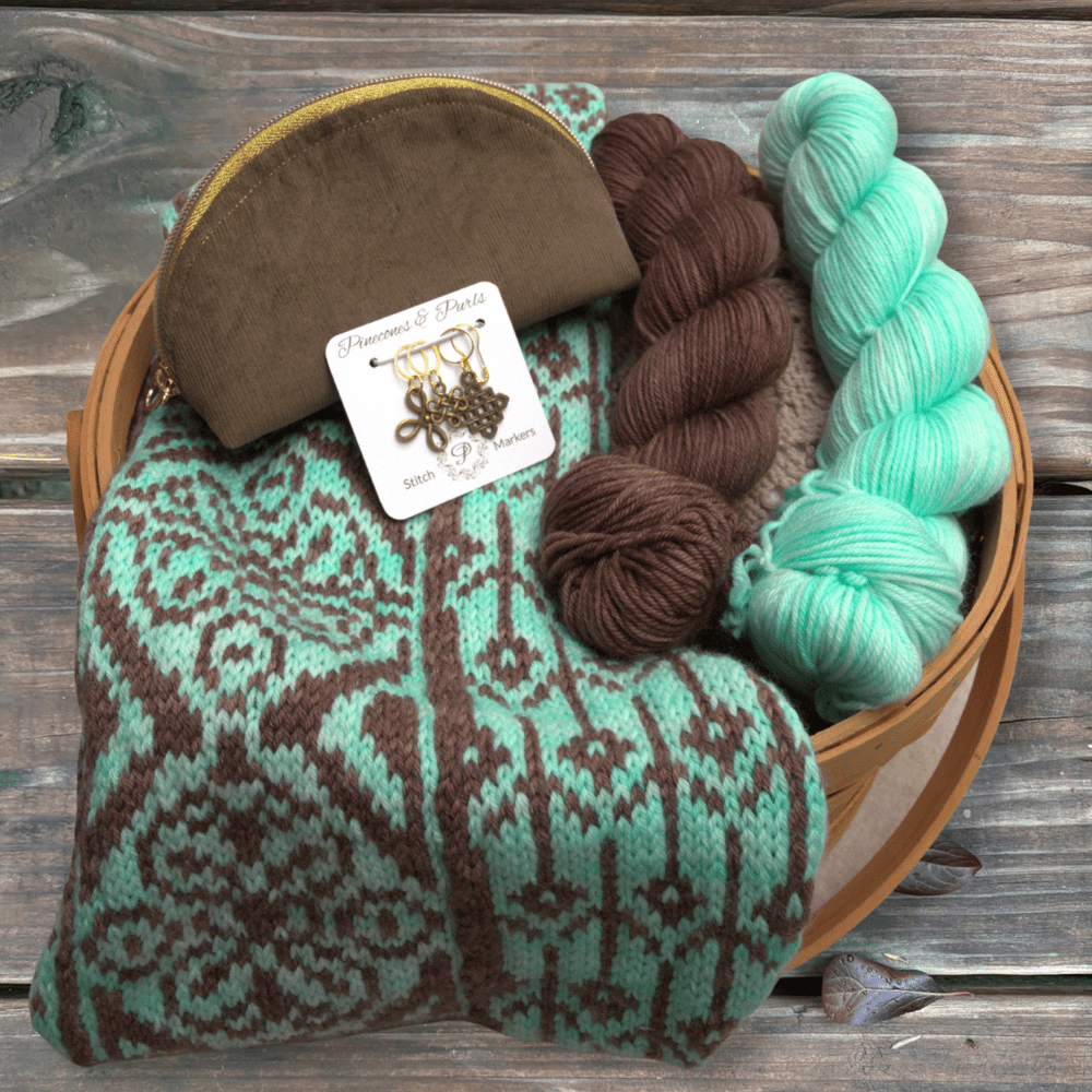 Luxe Apothecary Cowl Knitting Pattern - Intermediate Colorwork - thespinninghand