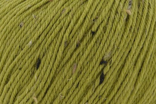 Universal Yarn Deluxe DK Tweed - DK weight yarn, superwash - thespinninghand