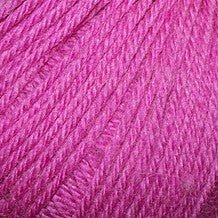 Universal Yarn Deluxe DK weight yarn - pure wool yarn, superwash - thespinninghand