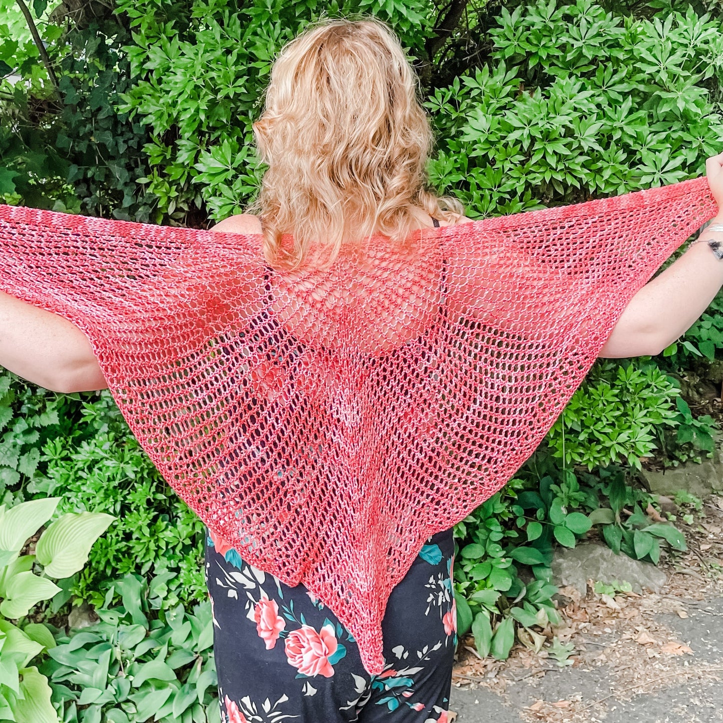 Popsicle Shawl Knitting Pattern - thespinninghand