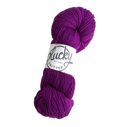The Plucky Knitter Trusty Worsted Pure Merino - thespinninghand
