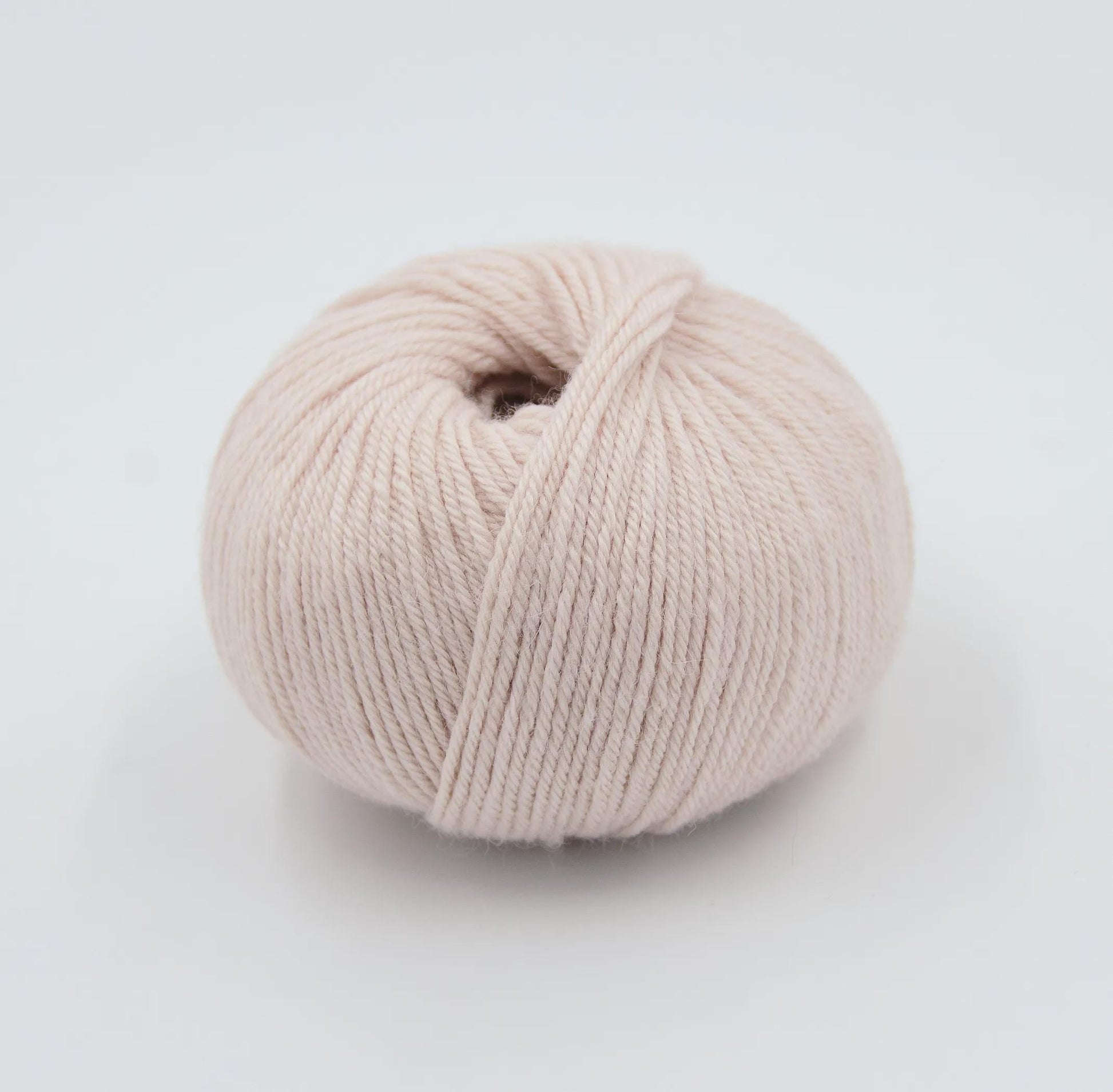 Indiecita Baby Alpaca DK weight yarn - thespinninghand