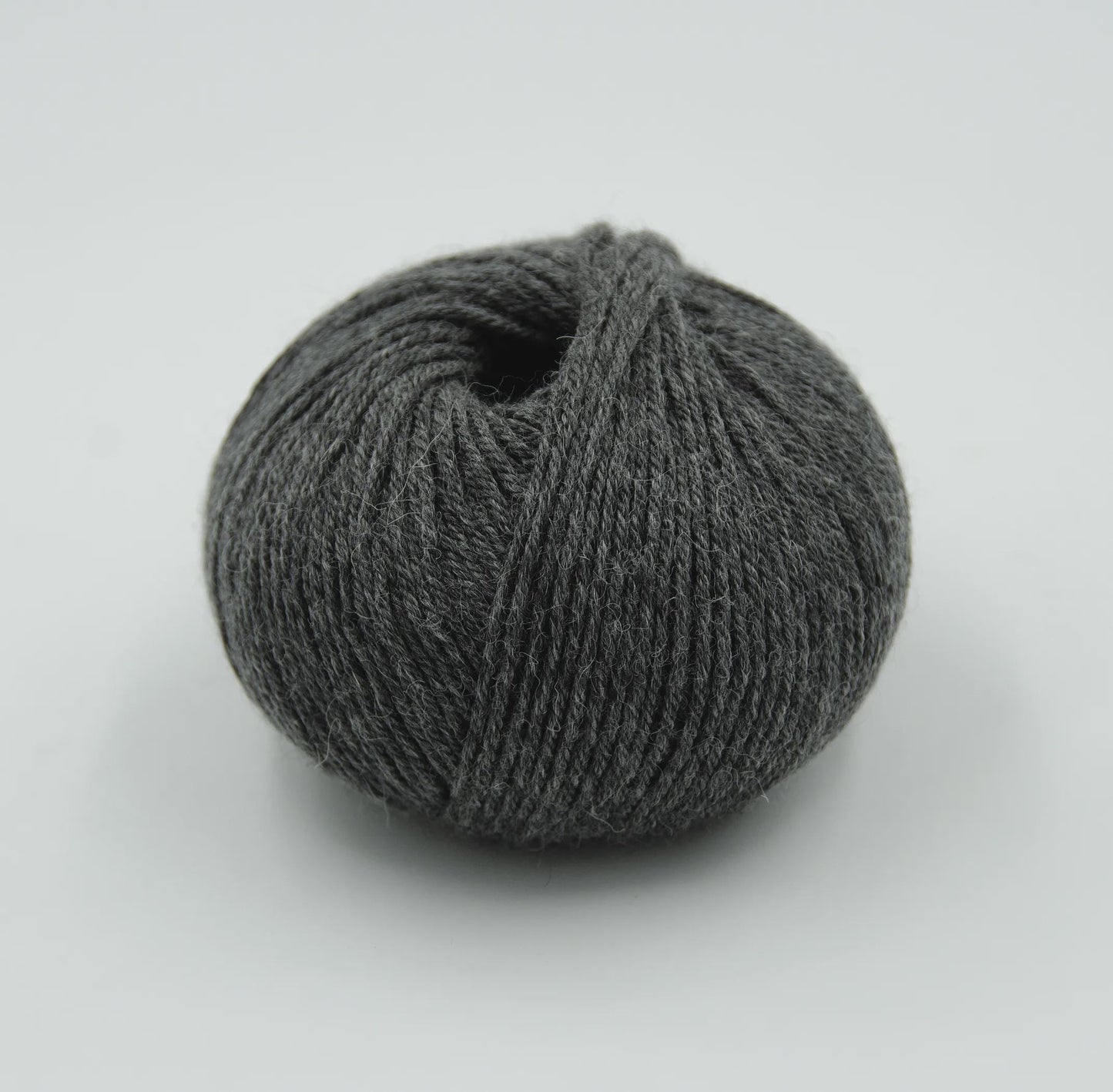 Indiecita Baby Alpaca DK weight yarn - thespinninghand