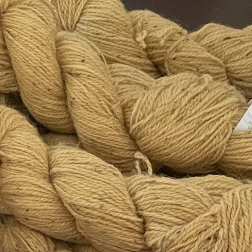 Kingston Tweed wool alpaca blend yarn - DK weight 194 yards each - thespinninghand