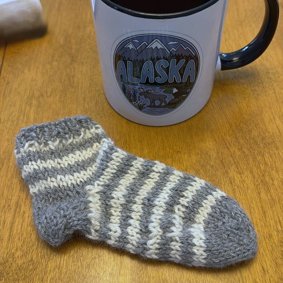 Learn to Knit Slipper Socks - The Joy of Socks Knitting Kit - Pure Alpaca Yarn - thespinninghand