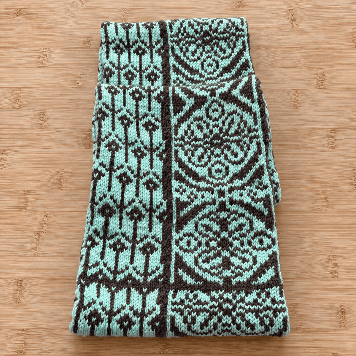 Mint & Chestnut colorwork cowl - hand knit in New Jersey - thespinninghand