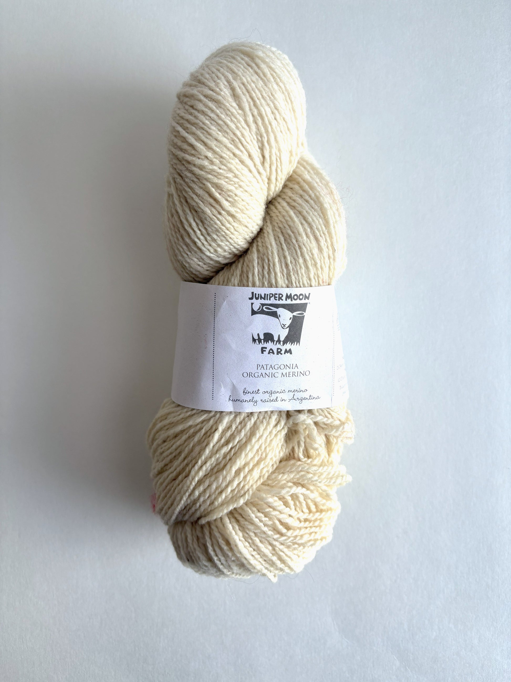 Patagonia pure merino - Juniper Moon Farm organic yarn - thespinninghand