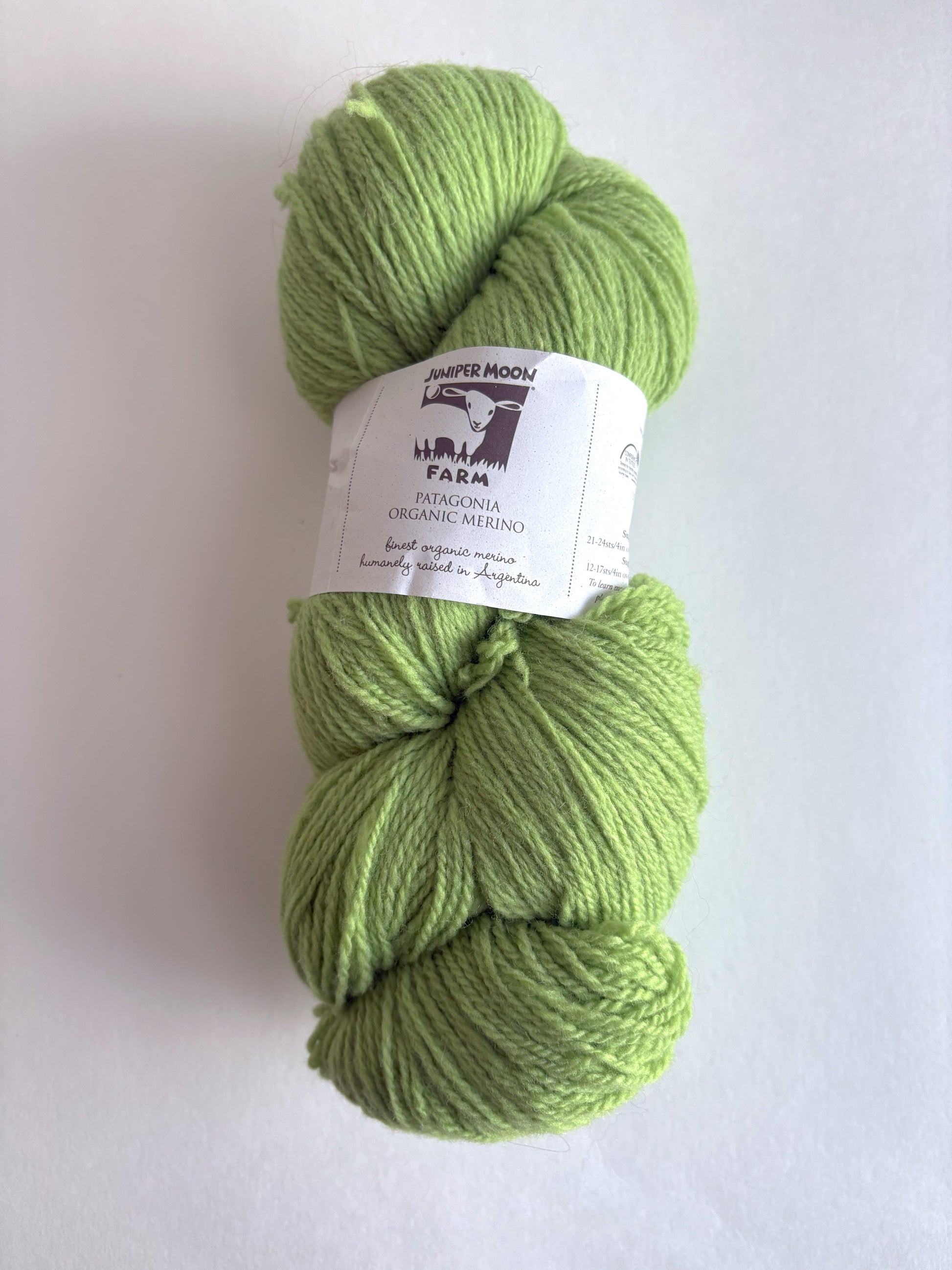 Patagonia pure merino - Juniper Moon Farm organic yarn - thespinninghand