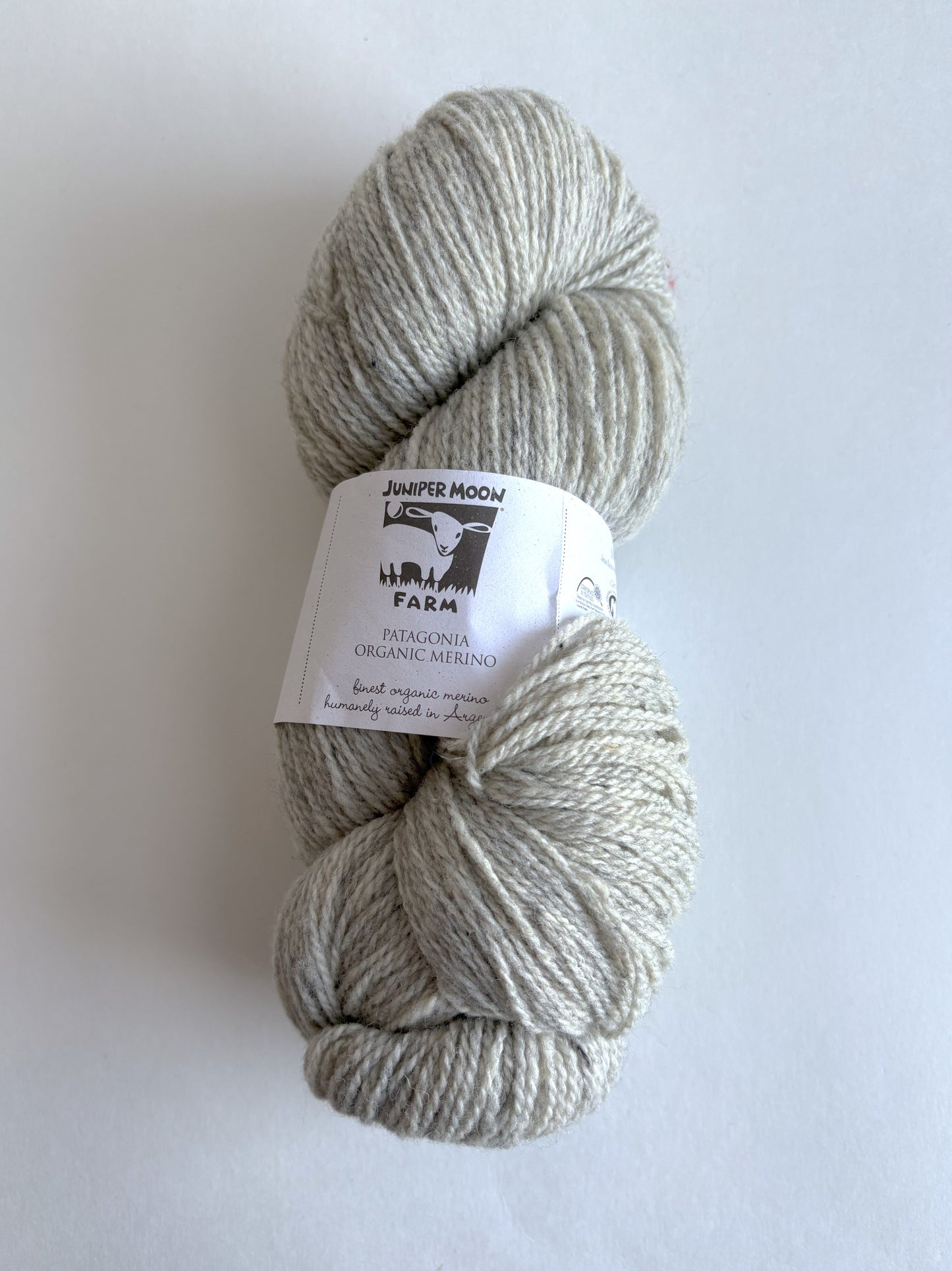 Patagonia pure merino - Juniper Moon Farm organic yarn - thespinninghand
