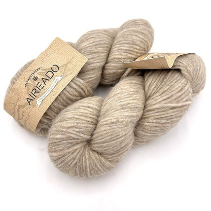 Plymouth Aireado - fluffy fuzzy alpaca merino blend yarn - thespinninghand