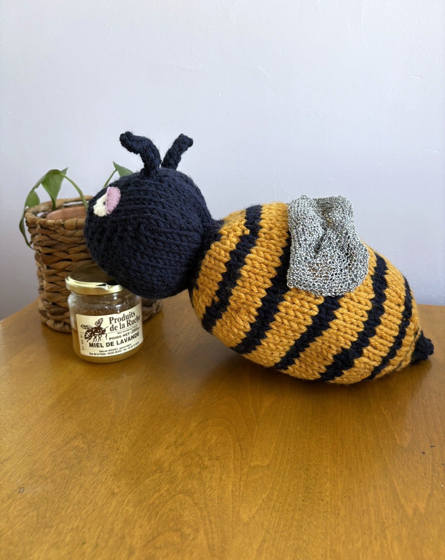 PREORDER: Bee Kind Stuffie - Knit Bumblebee Plushie - thespinninghand