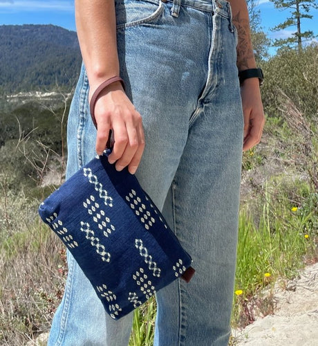PREORDER - Indigo Wristlet - Notions Bag - thespinninghand