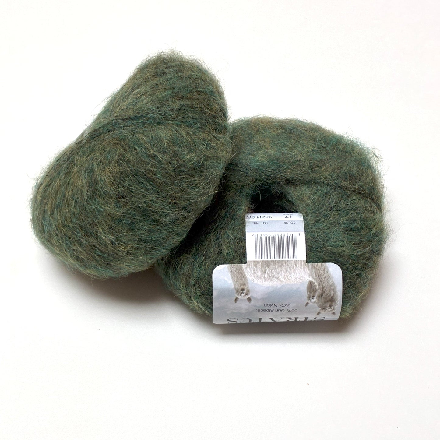 Suri Stratus - Alpaca Nylon Yarn, fuzzy sweater yarn - thespinninghand