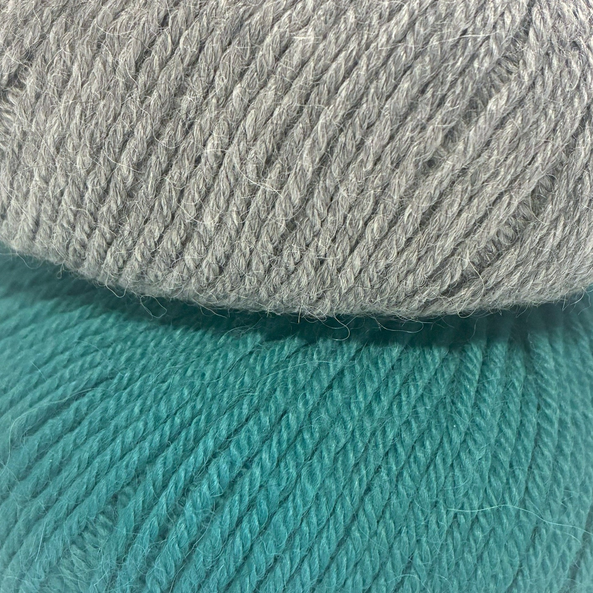 The Joy of Socks Knitting Kit - Pure Alpaca Yarn - thespinninghand
