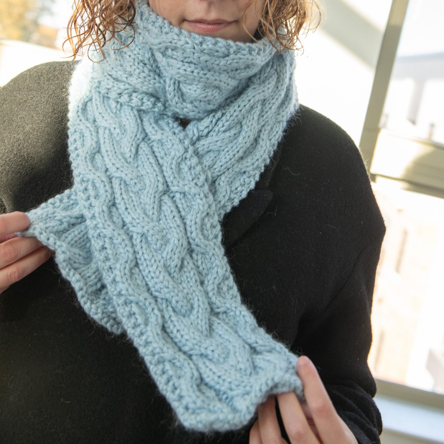 Wonderland Chunky Cabled Scarf Knitting Kit - thespinninghand