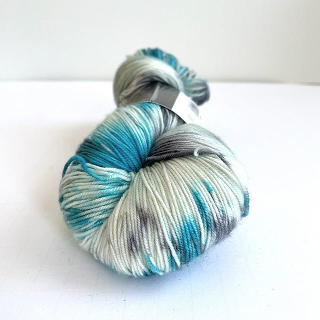 Ella Rae Lace Merino - thespinninghand