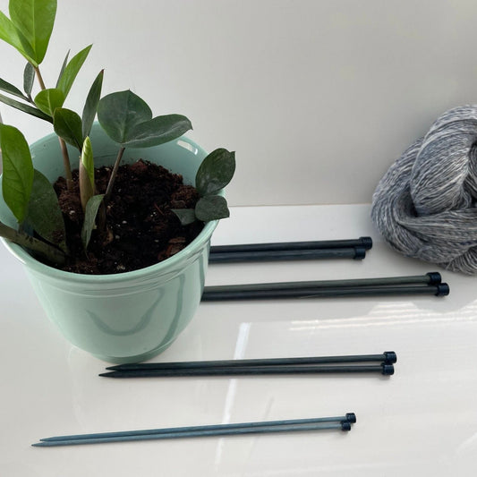 Lykke Single Point Knitting Needles - Driftwood or Indigo - 10 inches long - full size range - thespinninghand